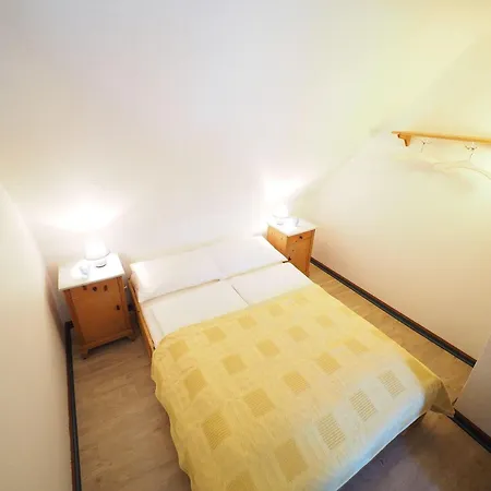 Hansen-hof-wohnung-2 *